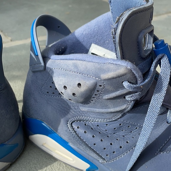 Blue suede Nike Air Jordan’s- 2018 - Picture 8 of 12
